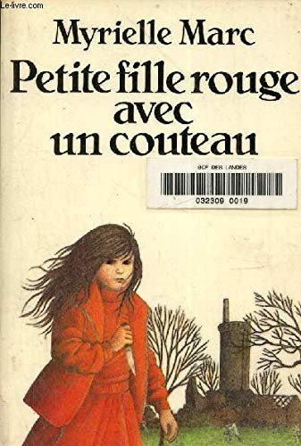 PETITE FILLE ROUGE AVEC COUTEAU